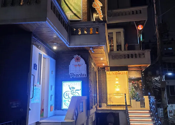 On The Main Street Of Hbc #4 Вилла *
